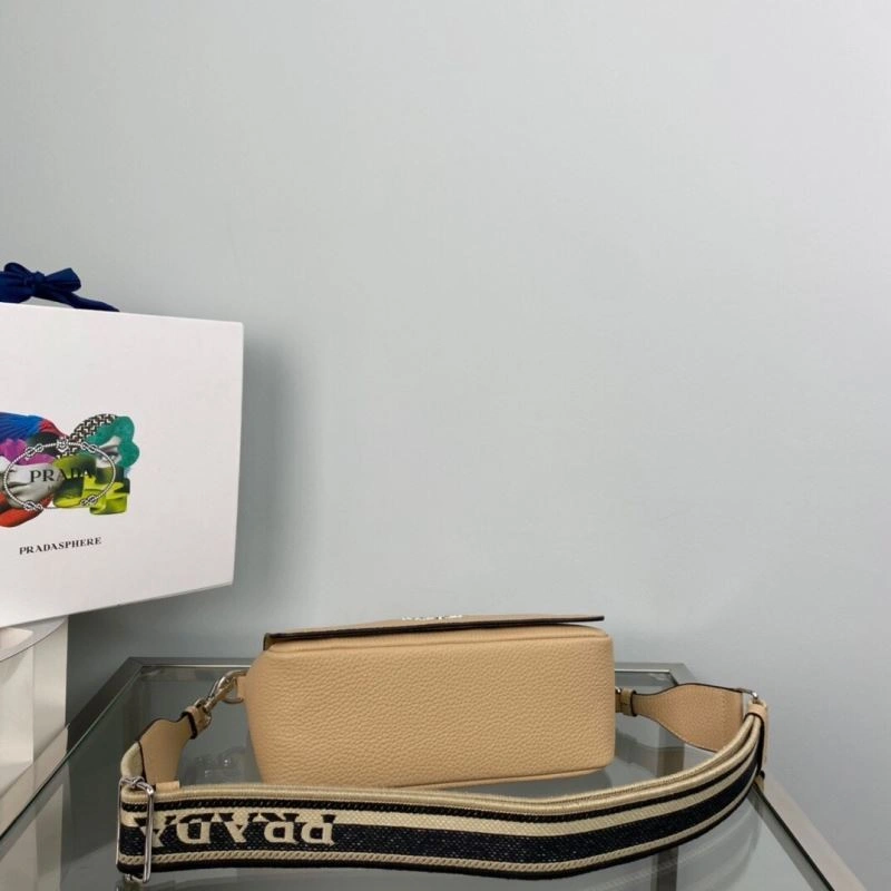 Prada Satchel Bags FreshLook 75126