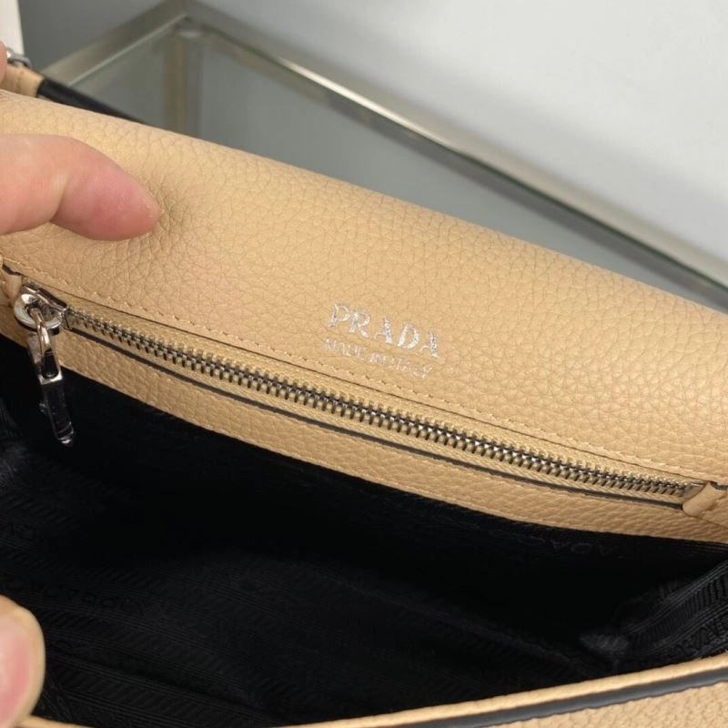 Prada Satchel Bags FreshLook 75126