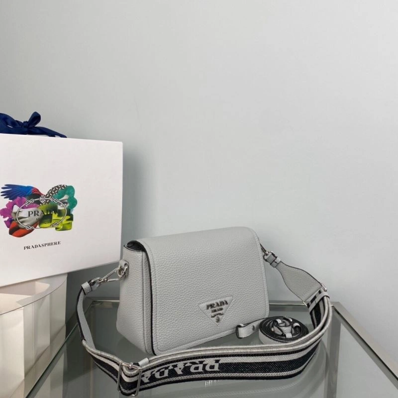 Prada Satchel Bags Casual 75122