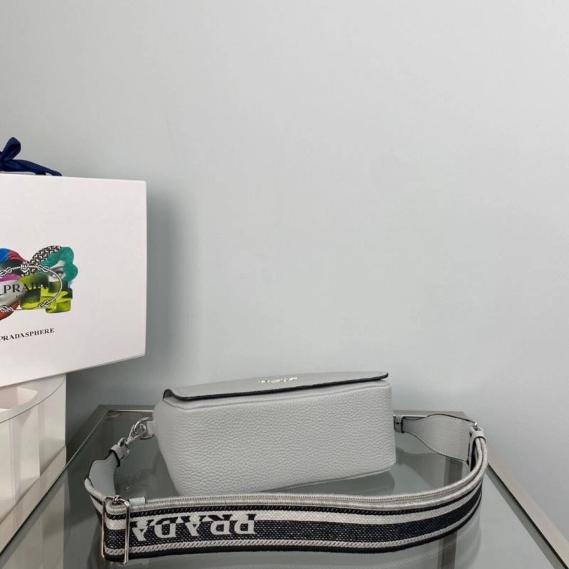 Prada Satchel Bags Casual 75122