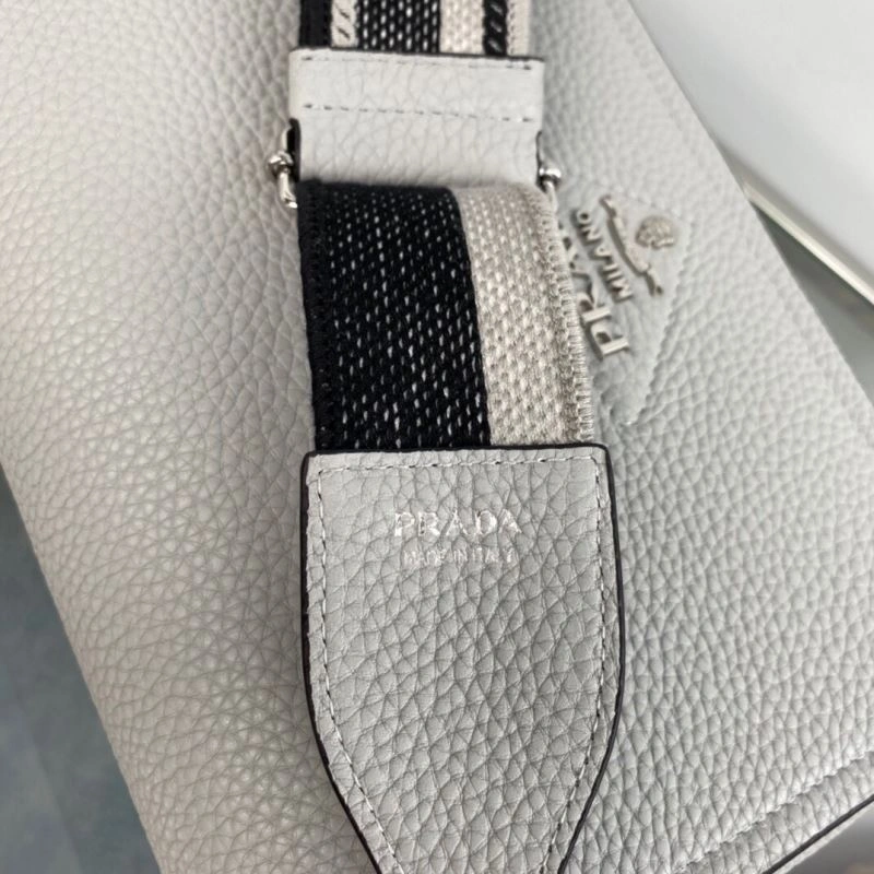 Prada Satchel Bags Casual 75122
