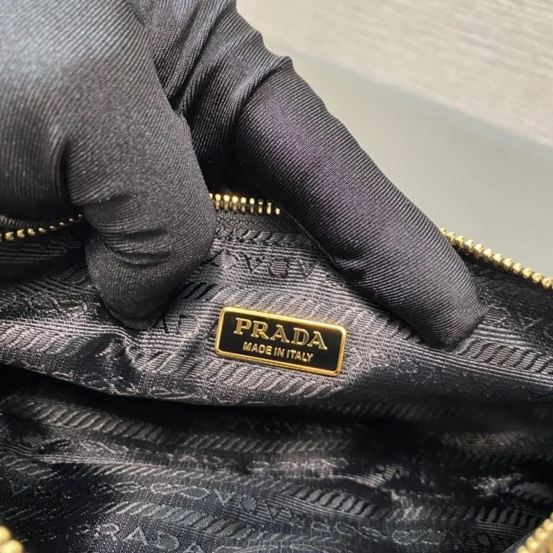 SmoothTexture Prada Satchel Bags 75121
