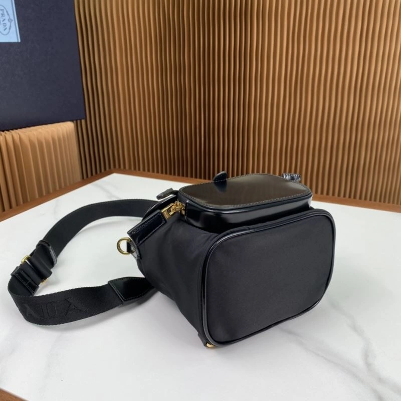 Lightweight Prada Satchel Bags 75107