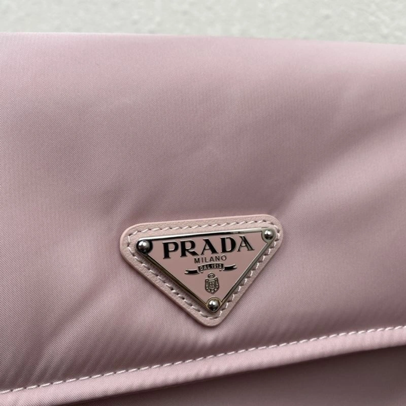 Prada Satchel Bags Fashionable 75092