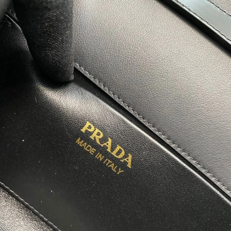 Prada Satchel Bags TimelessDesign 75061