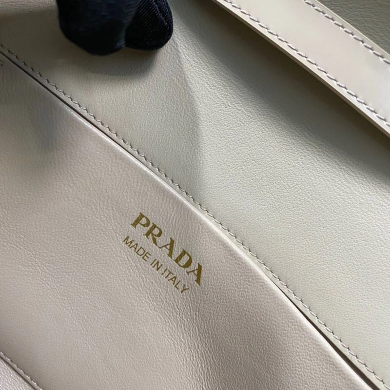 Prada Satchel Bags Compact 75064