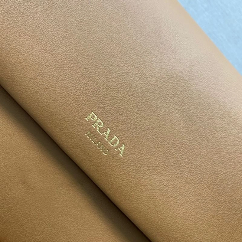 Chic Prada Satchel Bags 75071