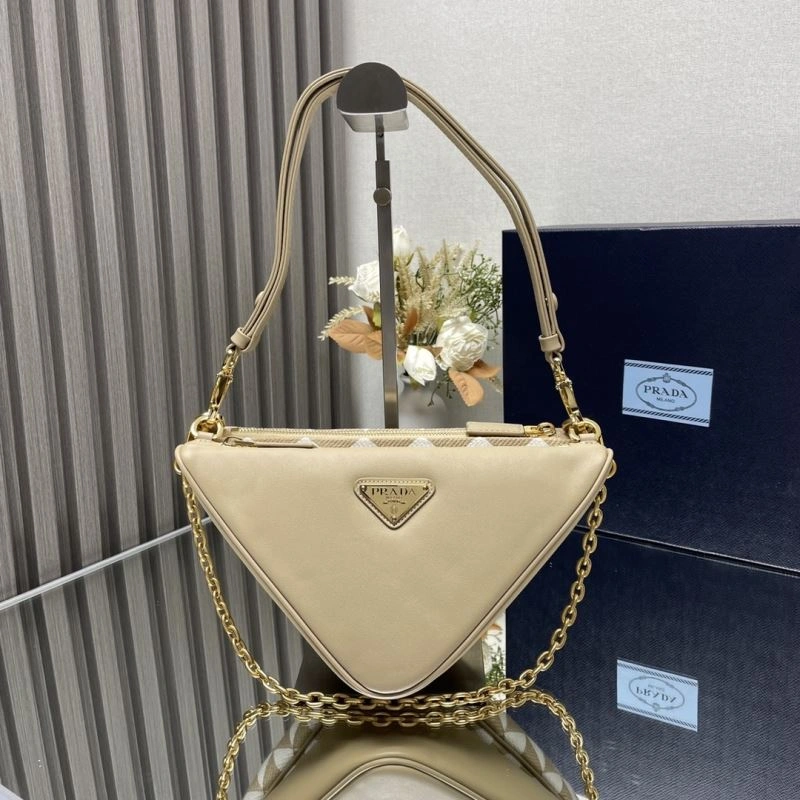 Efficient Prada Satchel Bags 75066