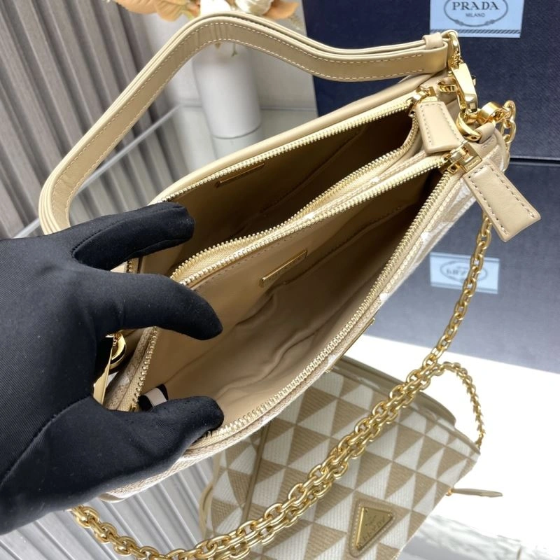 Efficient Prada Satchel Bags 75066