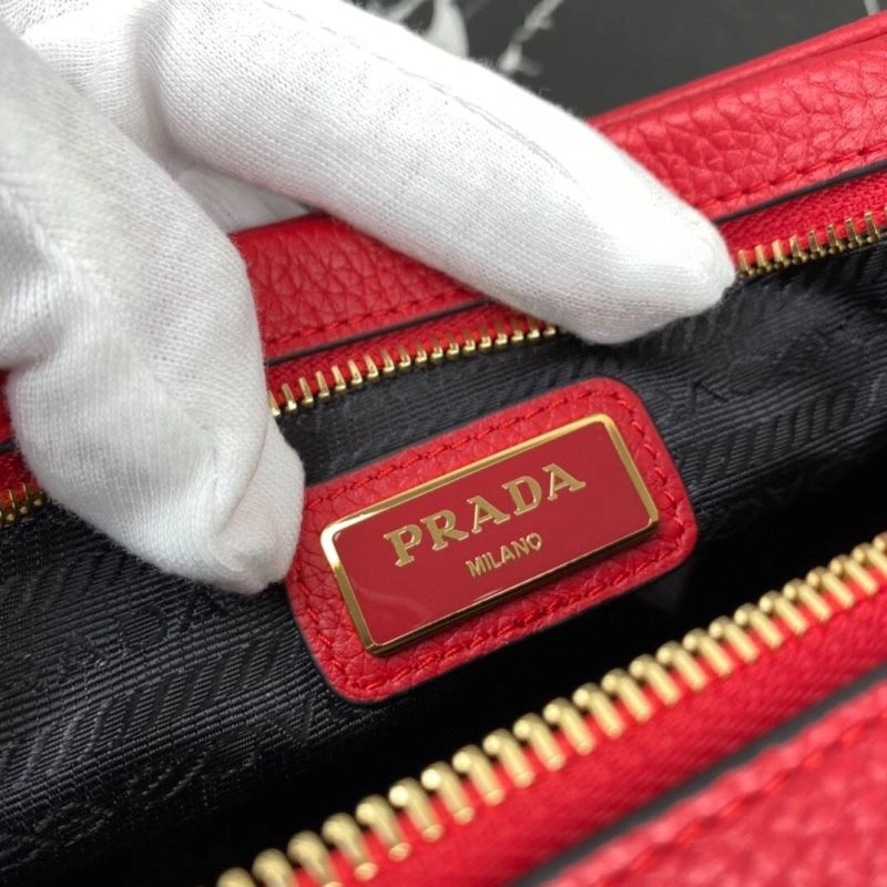 Prada Satchel Bags Minimalist 75042