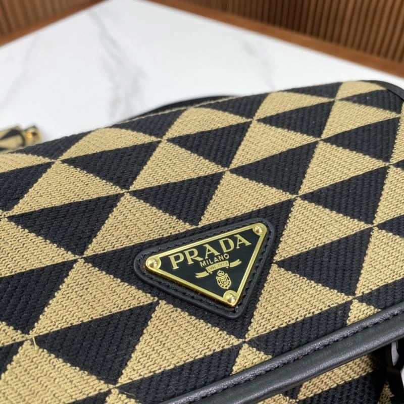 Versatile Prada Satchel Bags 75050