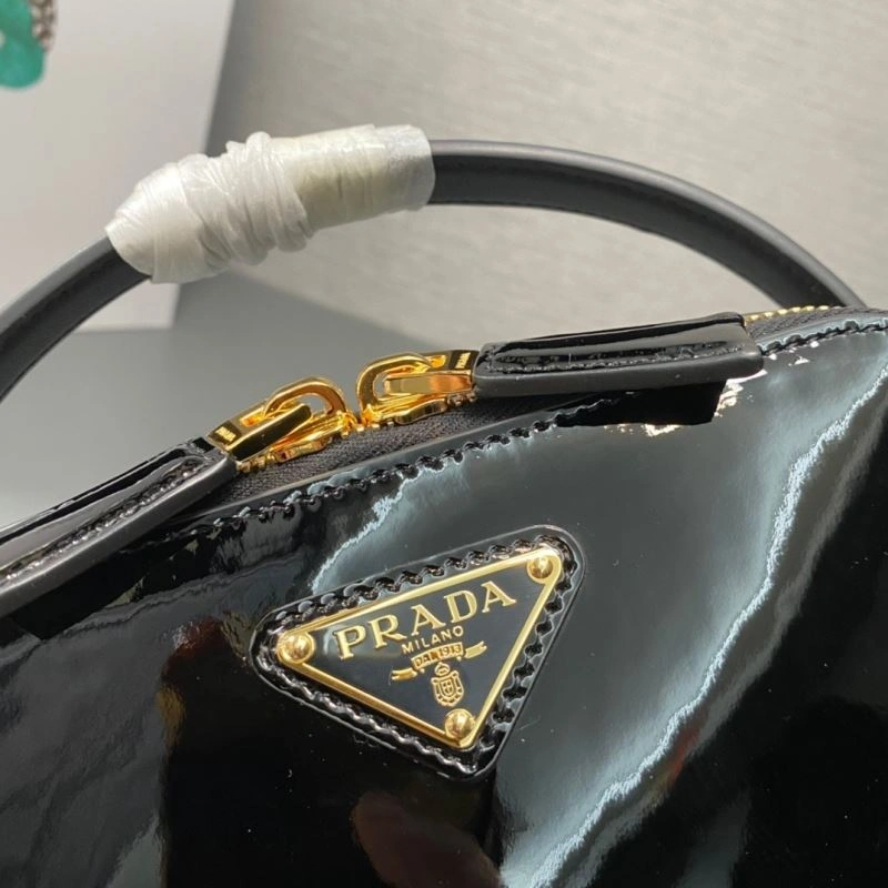 Prada Satchel Bags Comfortable 75032