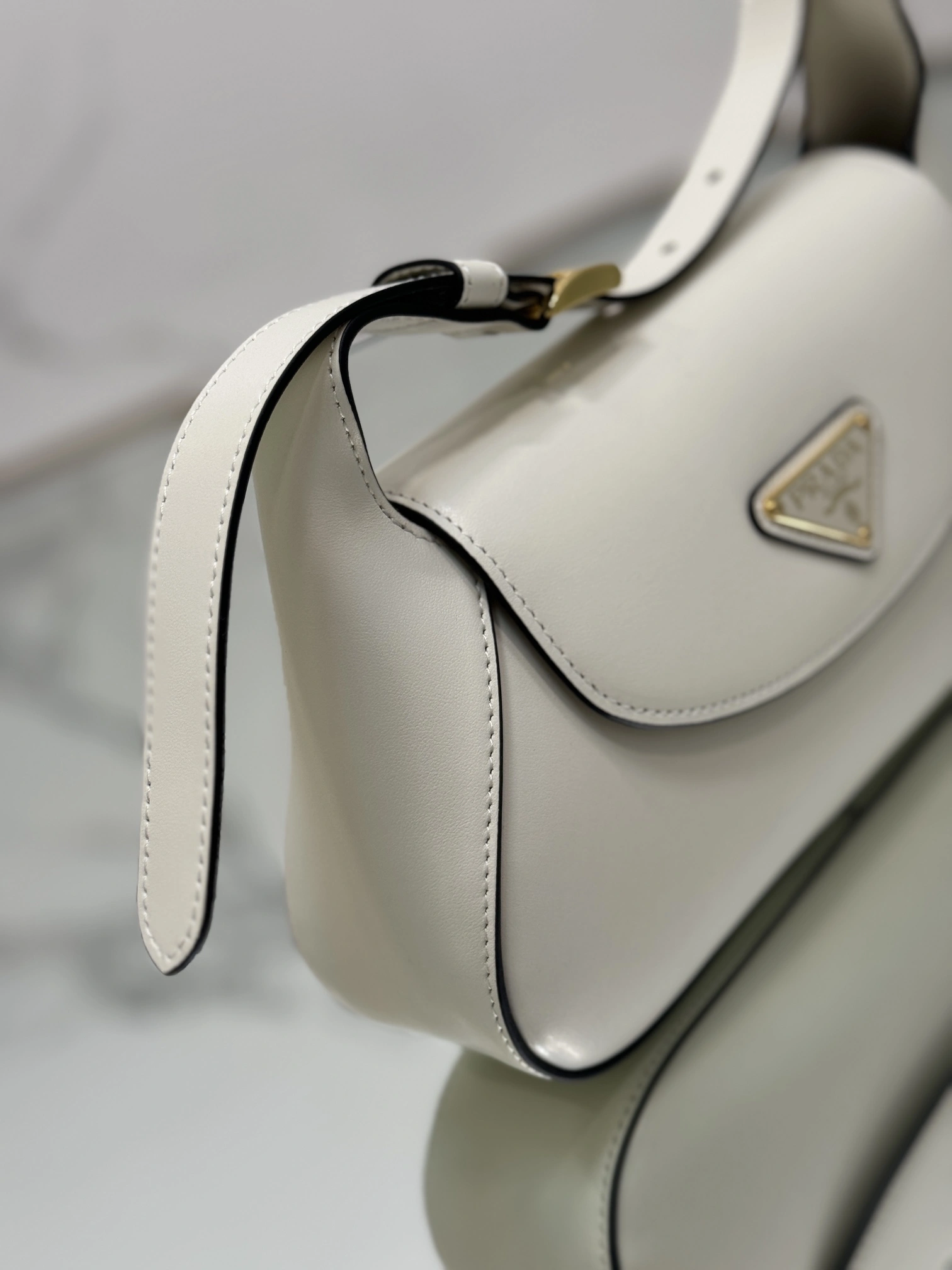 Prada Satchel Bags SmoothTexture 73647