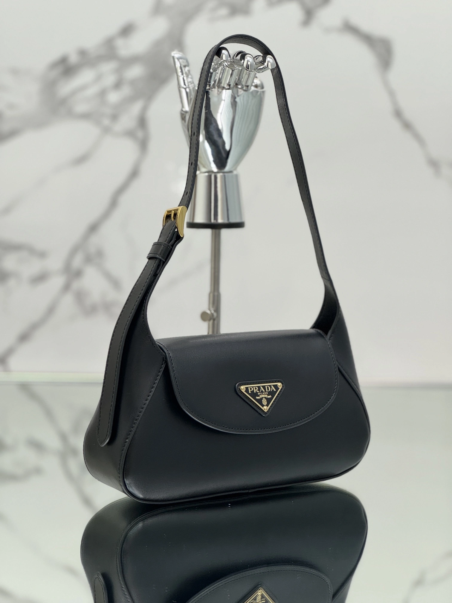 Youthful Prada Satchel Bags 73677