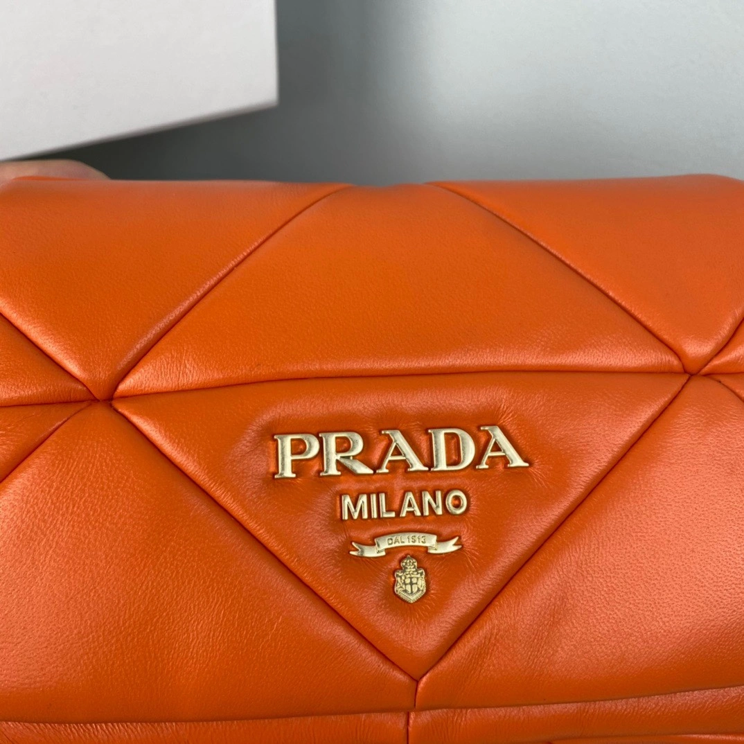 Prada Satchel Bags EyeCatching 71655