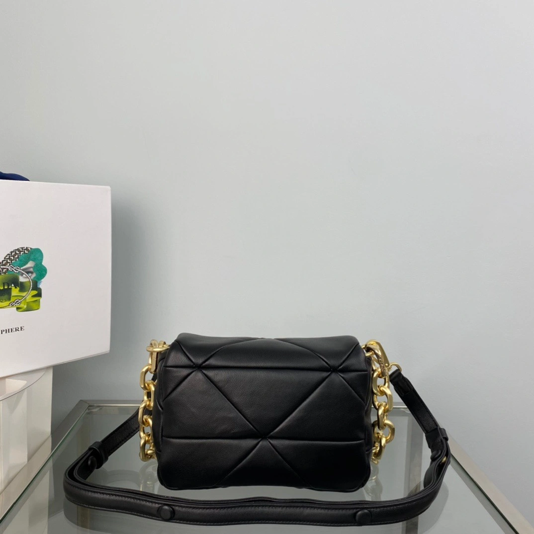 Prada Satchel Bags Elegant 71657
