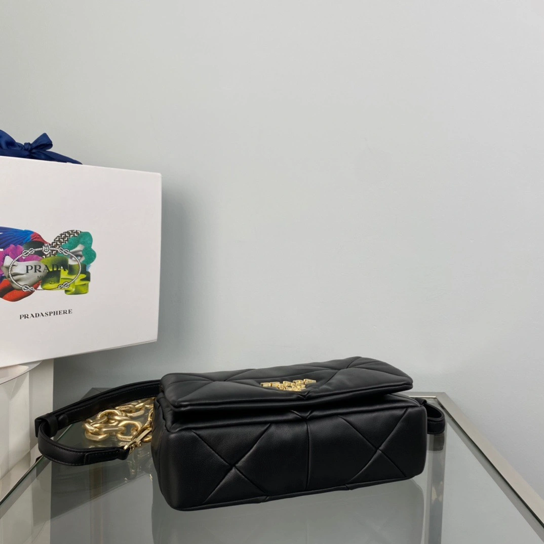 Seasonal Prada Satchel Bags 71667