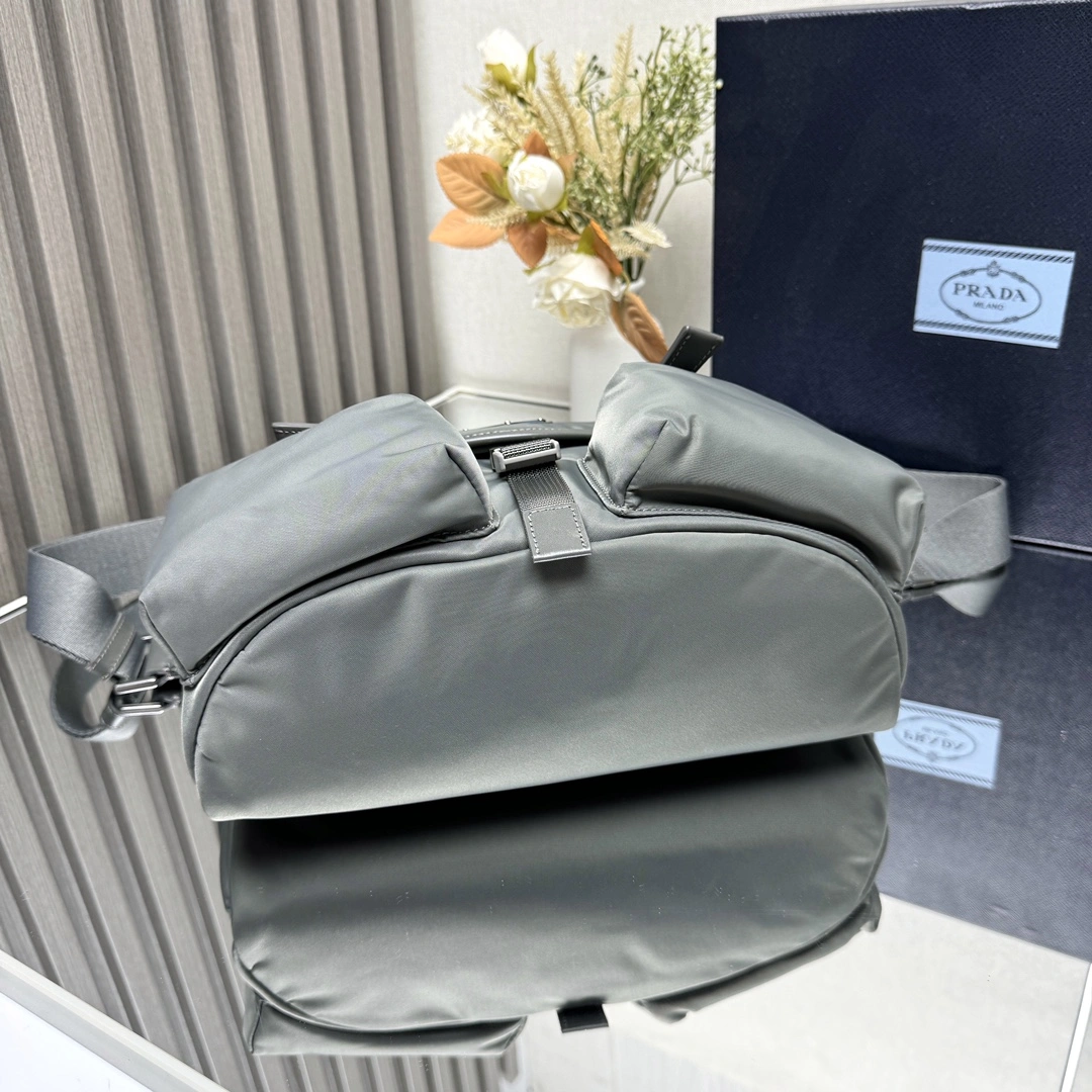 Prada Satchel Bags SmoothTexture 71712