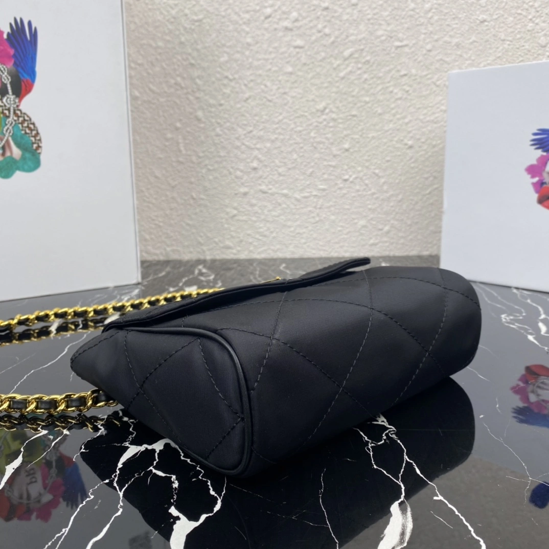 Prada Satchel Bags Functional 71658