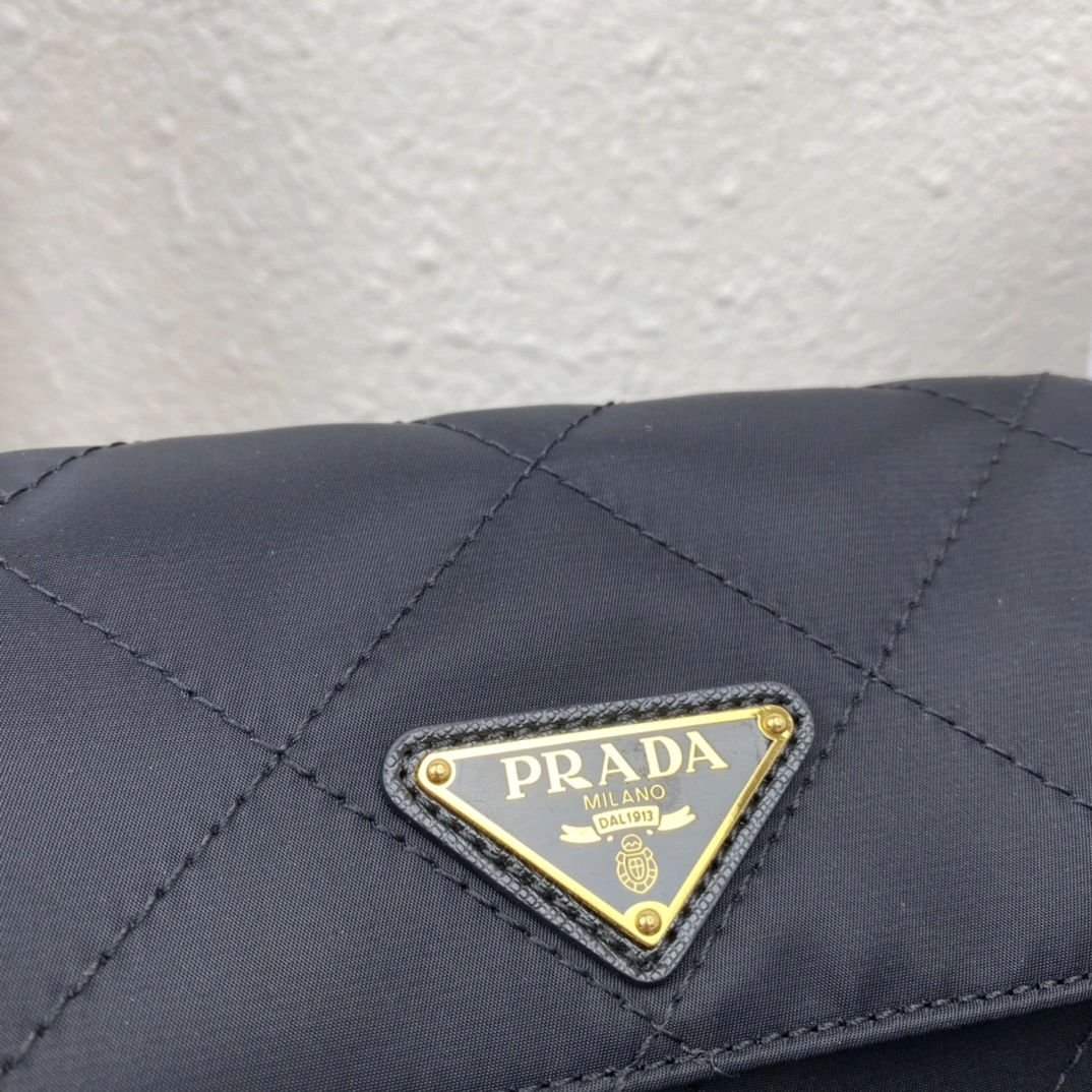 Prada Satchel Bags Functional 71658