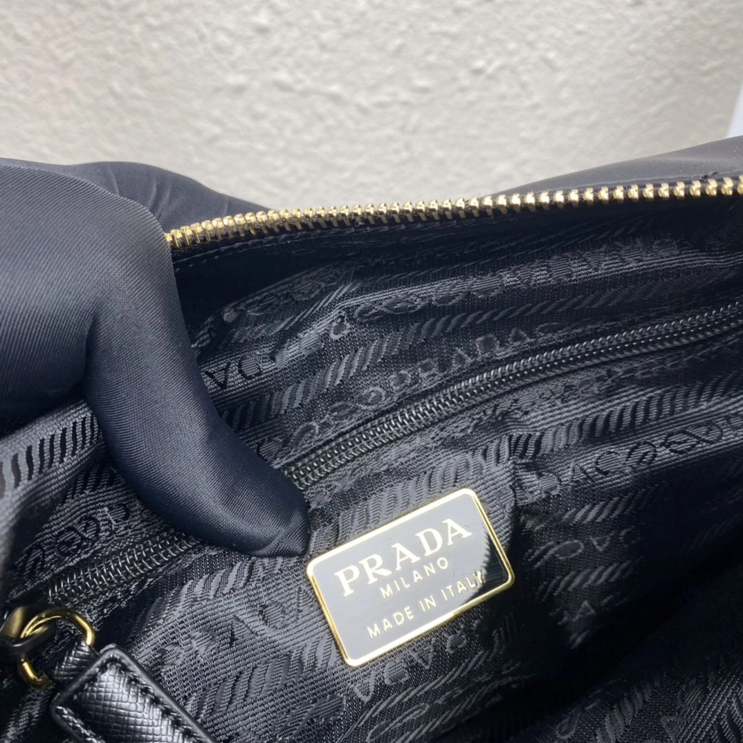 Prada Satchel Bags FashionForward 71649