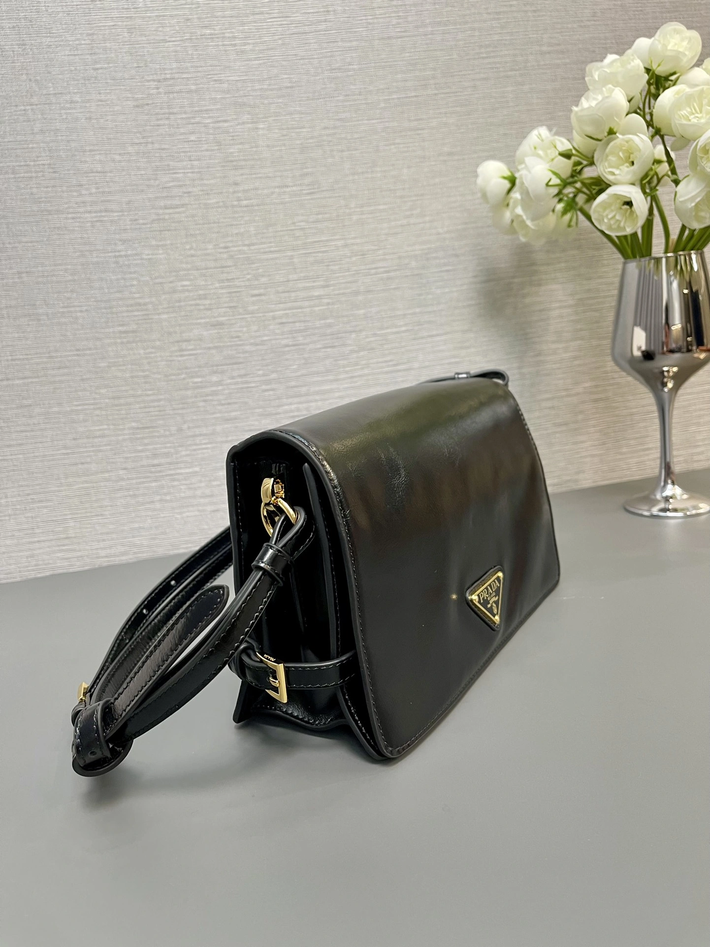 Modern Prada Satchel Bags 71686