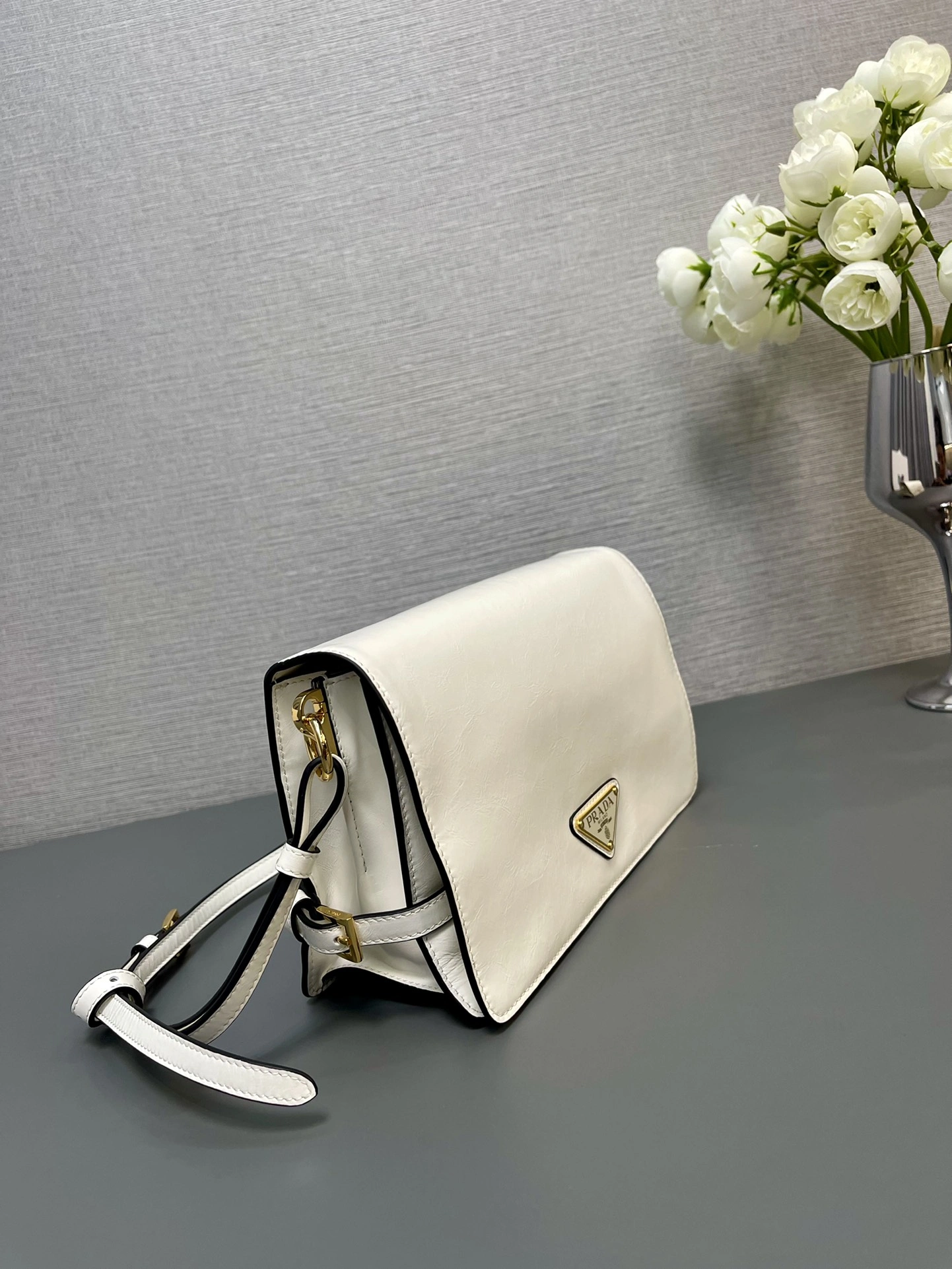 WellDesigned Prada Satchel Bags 71646