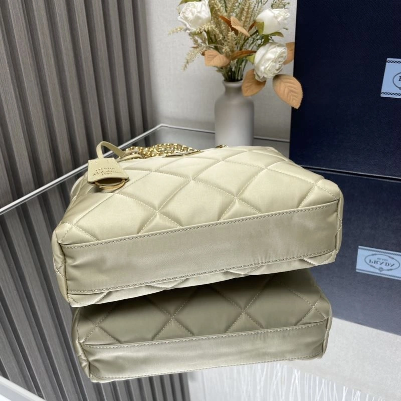 Prada Satchel Bags ZeroBulk 66530