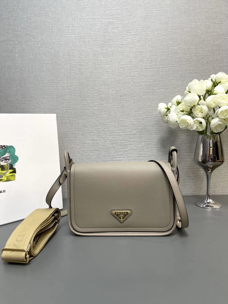 Trendsetting Prada Satchel Bags 60802