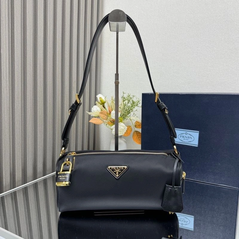Prada Satchel Bags Versatile 60790