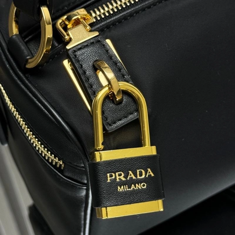 Prada Satchel Bags Versatile 60790