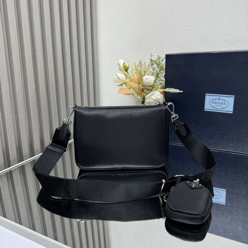 Breathable Prada Satchel Bags 60781