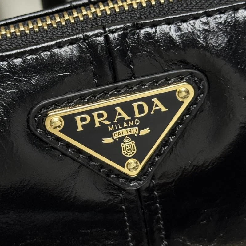 Breathable Prada Satchel Bags 45177