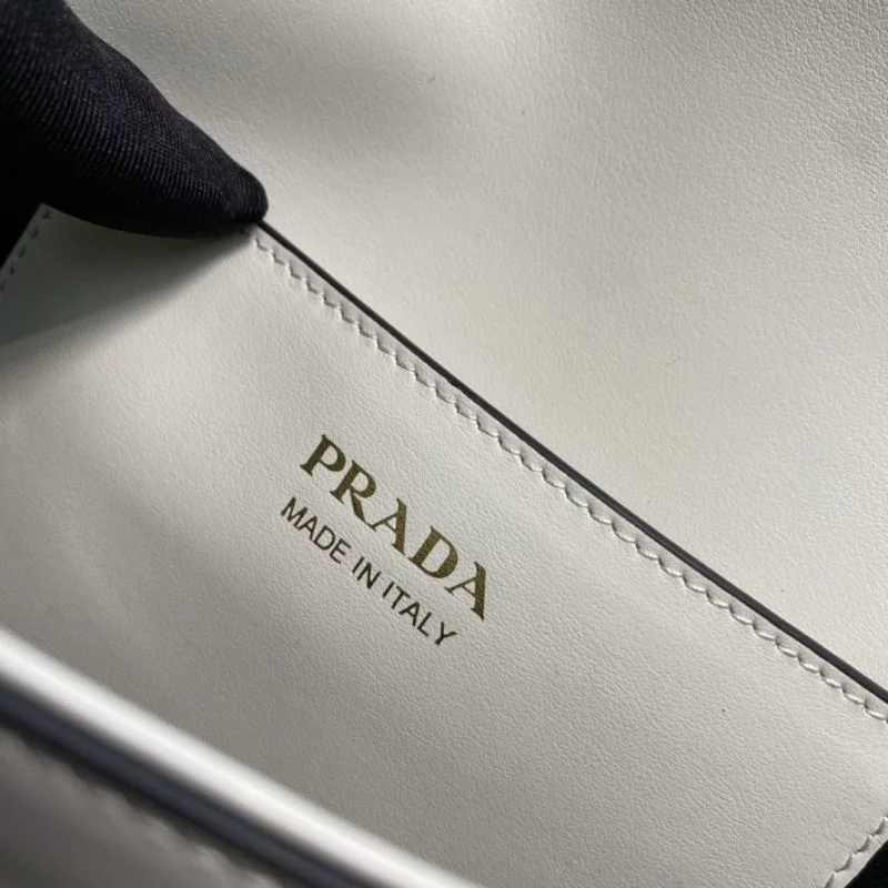Vibrant Prada Satchel Bags 45145