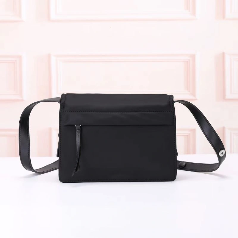 Effortless Prada Satchel Bags 85010