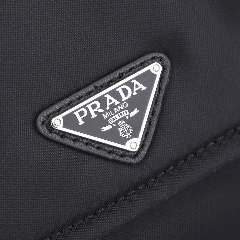 Effortless Prada Satchel Bags 85010