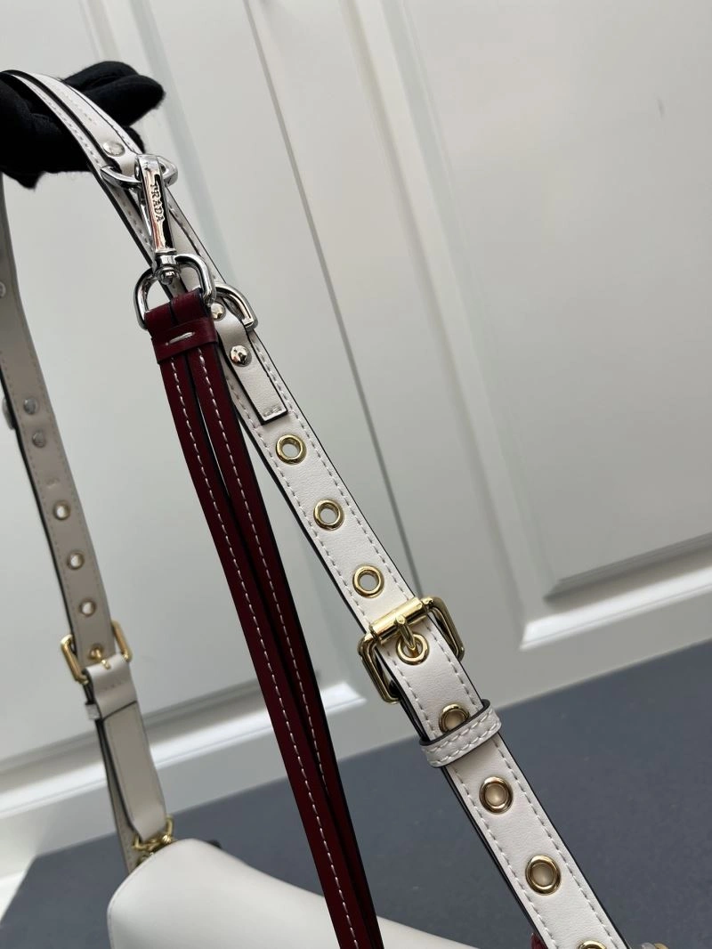 Practical Prada Satchel Bags 82990