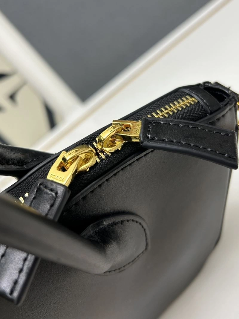 Prada Satchel Bags WrinkleFree 82971