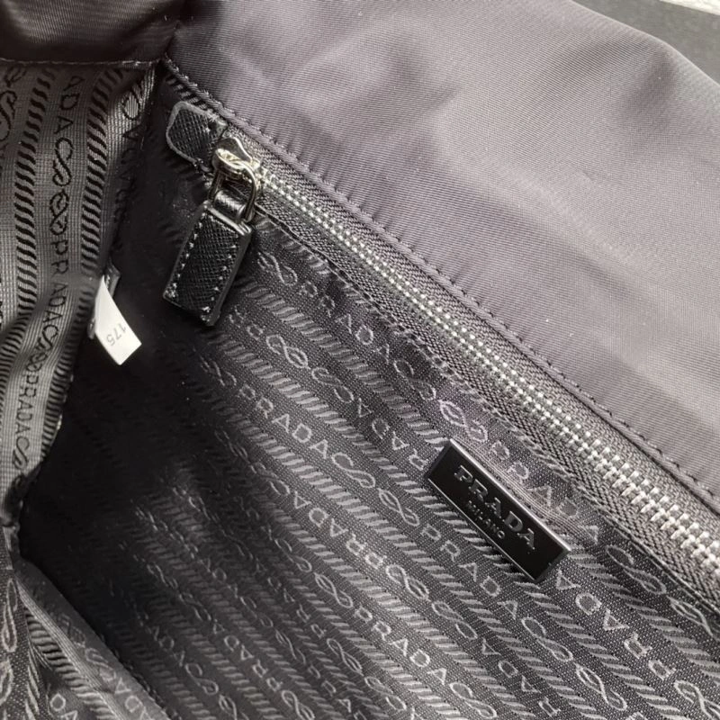 Prada Satchel Bags Snug 82978
