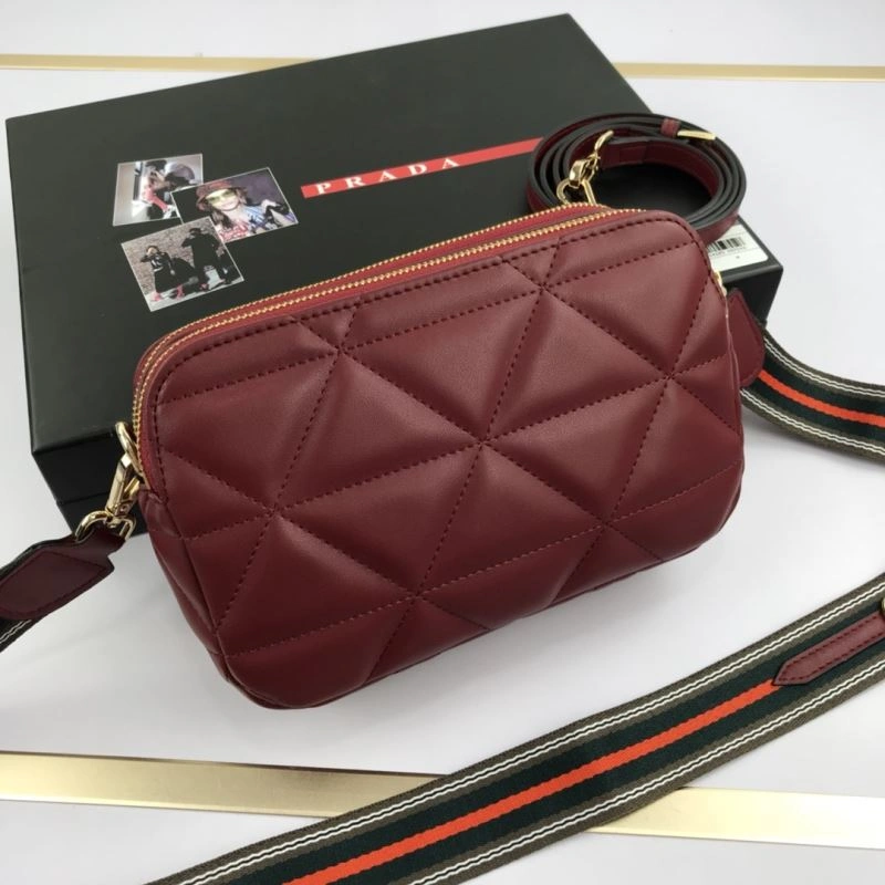 Effortless Prada Satchel Bags 82952
