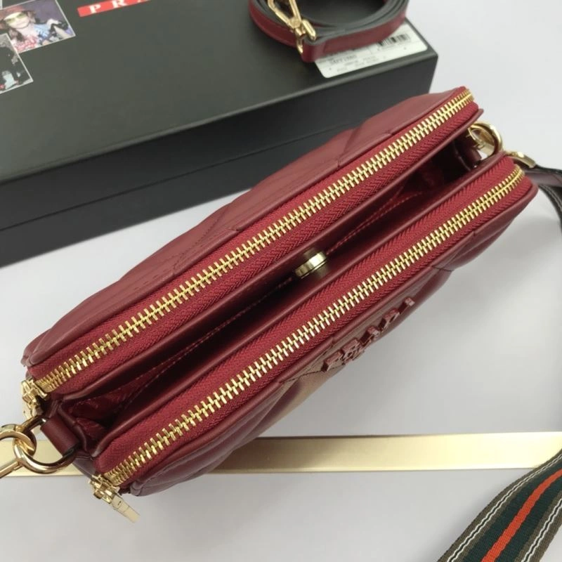 Effortless Prada Satchel Bags 82952