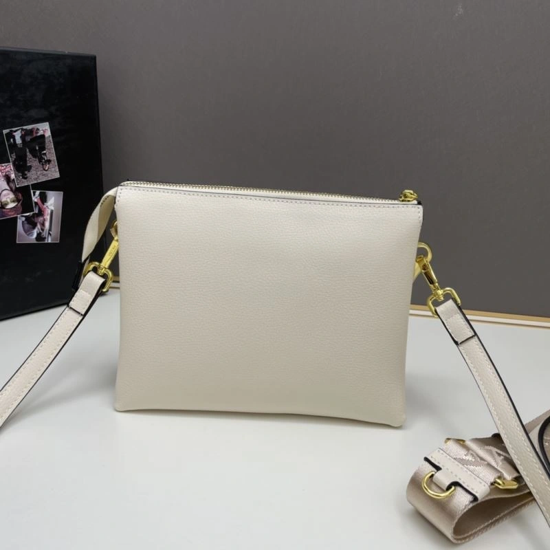 Prada Satchel Bags Snug 82947