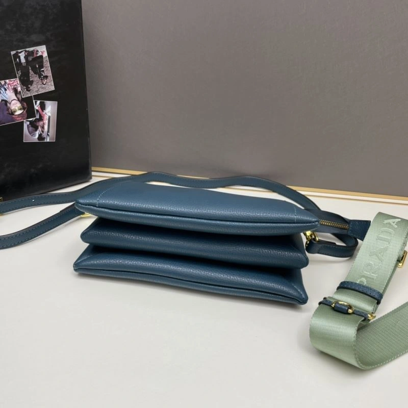 Prada Satchel Bags Popular 82944