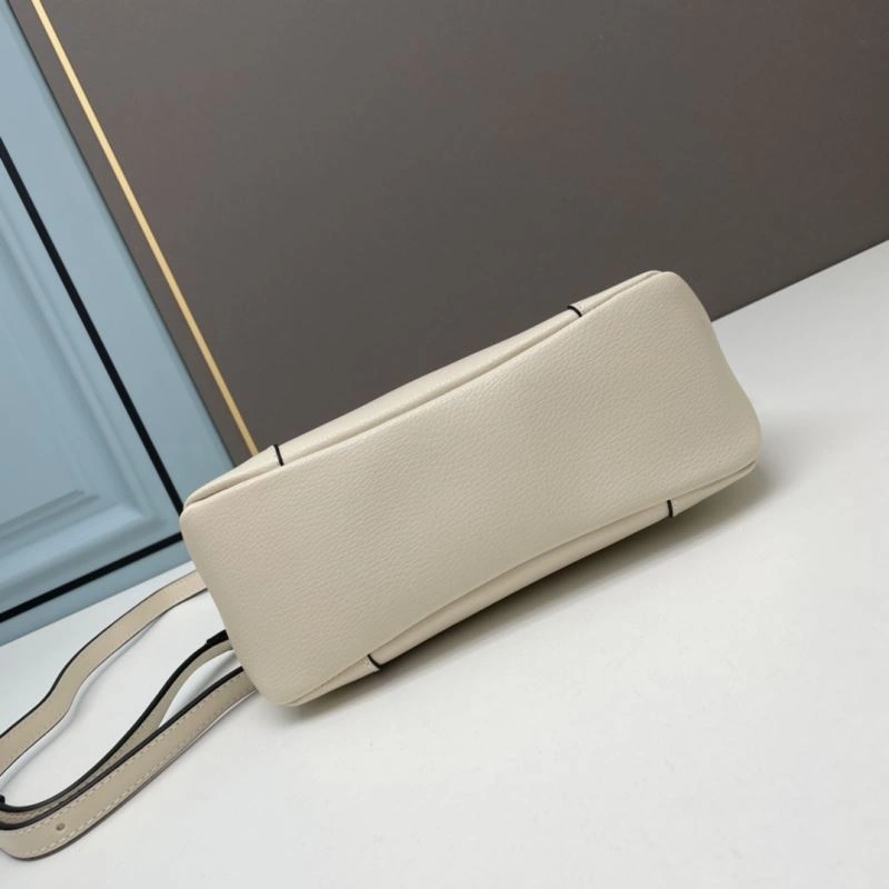 OdorResistant Prada Satchel Bags 82924