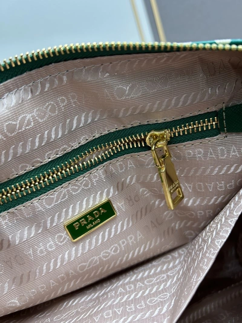 Minimalist Prada Satchel Bags 82903