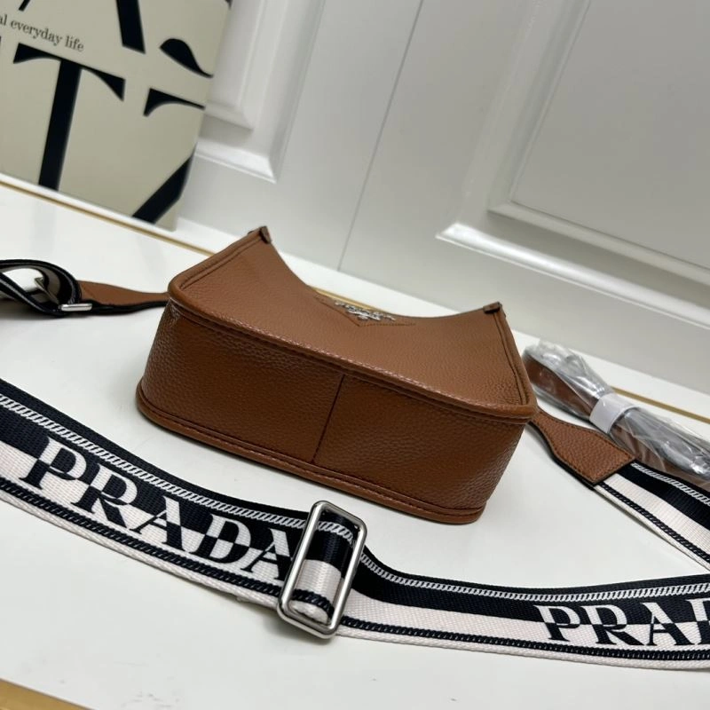 Comfortable Prada Satchel Bags 82899