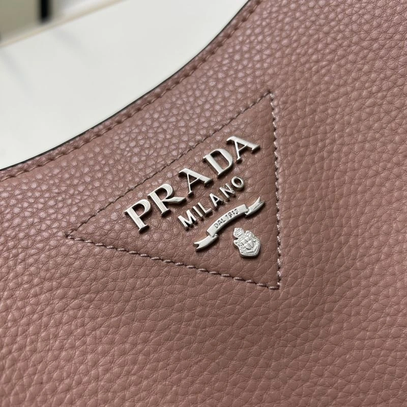 Prada Satchel Bags Sporty 82895