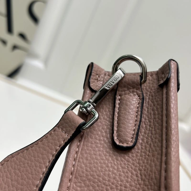 Prada Satchel Bags Sporty 82895