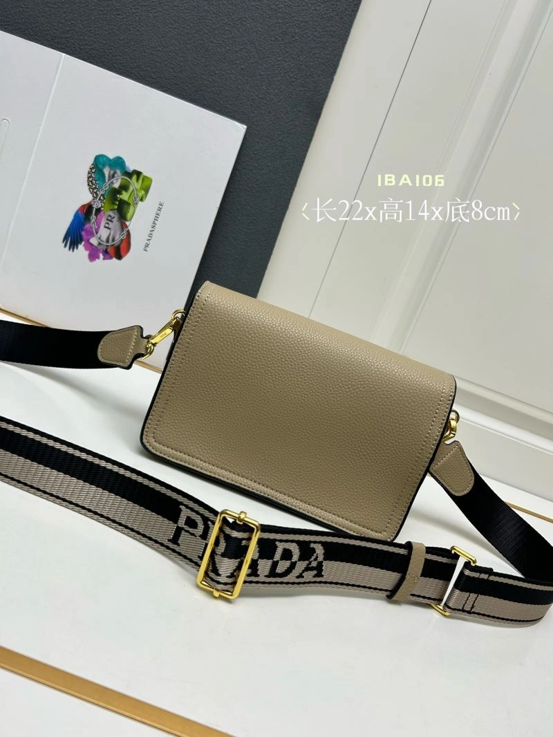WellDesigned Prada Satchel Bags 82892