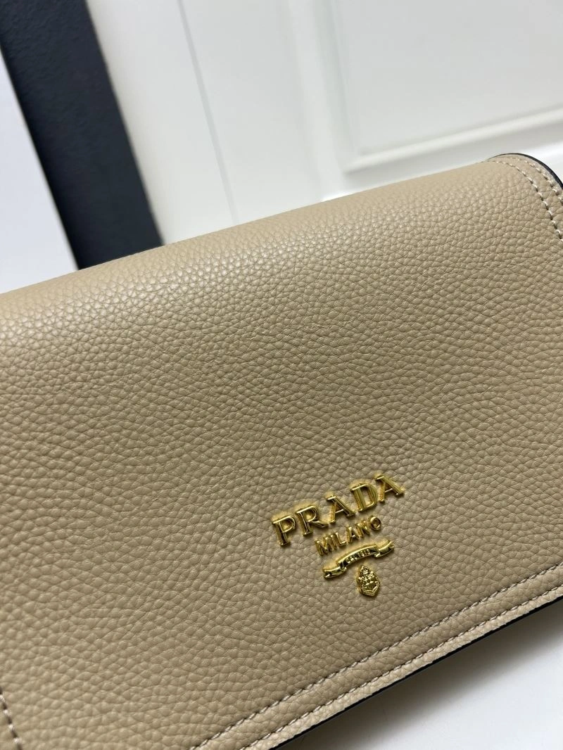 WellDesigned Prada Satchel Bags 82892
